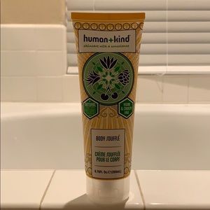 Human+Kind Body Soufflé